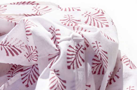 クリスマスギフト交換ギフトバレンタインデーギフト誕生日ギフト母の日ギフト手作り木版画印刷植物染めスカーフ手織りスカーフ織りスカー 15枚目の画像