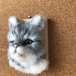 羊毛フェルト　猫　サバトラ　フレーム猫 3枚目の画像