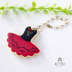【受注生産】バレエ衣装「キトリ3幕_赤」風のフェイクアイシングクッキーチャーム 1枚目の画像