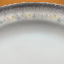 イッチンレースのリム七寸皿⑥ くすみグレー 4枚目の画像