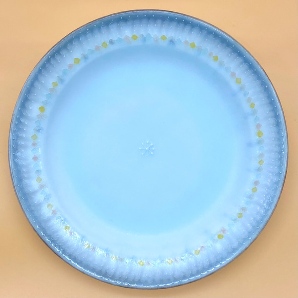 イッチンレースのリム七寸皿⑥ くすみグレー 1枚目の画像