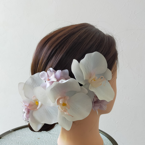 cherryme original 可愛い髪飾りと胡蝶蘭のフラワービュッフェ