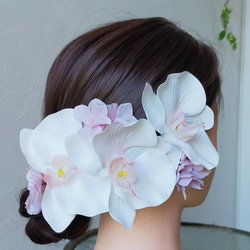 胡蝶蘭の髪飾り　淡いピンク系 5枚目の画像