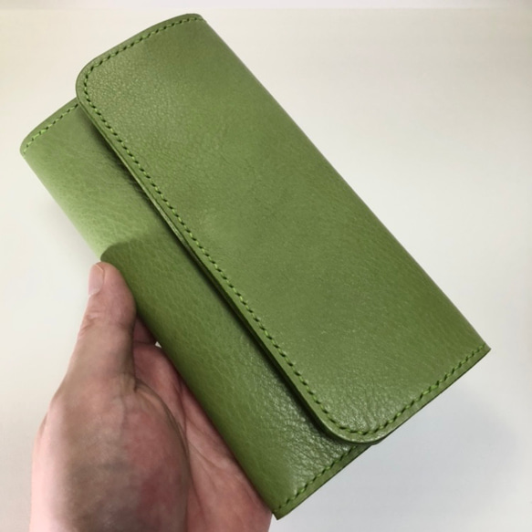 【人気モデルの新色追加】スリムギャルソンウォレット　姫路レザー(ピスタチオ) ちょうど良い お気軽にご相談下さい