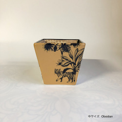 磁器製　植木鉢カバー(中)　フランスの伝統的なデザイン風　ジュイジャングル　プランツカバー　　中サイズ 5枚目の画像