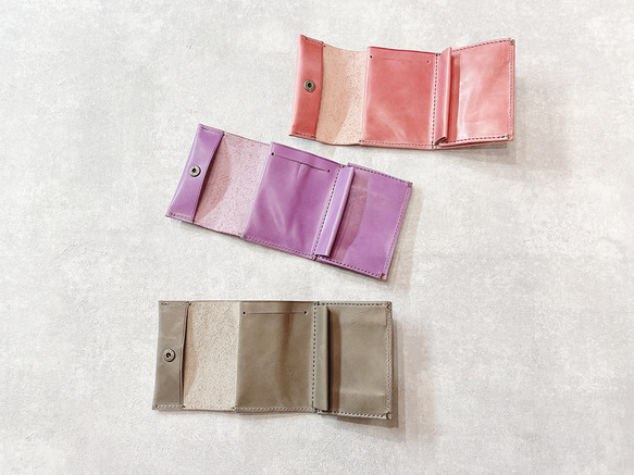 春財布手のひらの中のクルムコンパクト　本牛革　小さいミニマム財布　三つ折り大容量　(US220430) 3枚目の画像