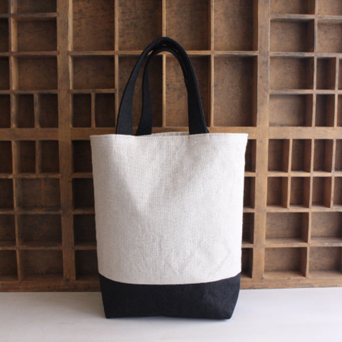 北欧風こぎん刺しがま口ミニバッグ 本革持ち手付き 黒アウ 北欧風こぎん