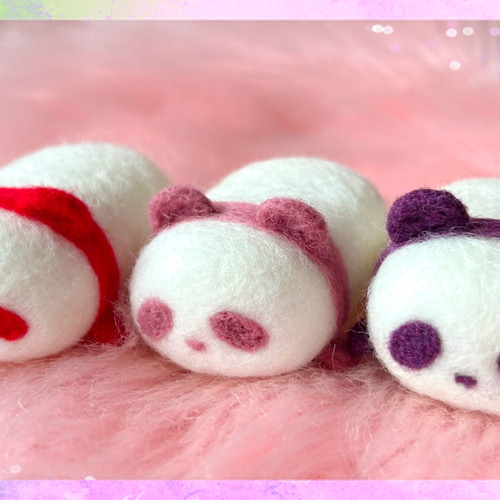 レインボーカラーふわぱん♡羊毛フェルトのふわふわパンダふわぱん
