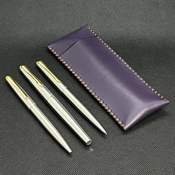 本革３本挿しペンケース [手縫い]：紫／オレンジ糸 4枚目の画像