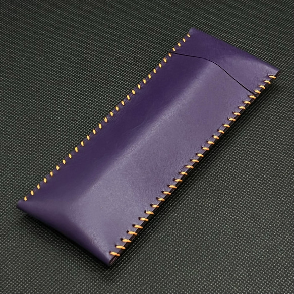 本革３本挿しペンケース [手縫い]：紫／オレンジ糸 1枚目の画像