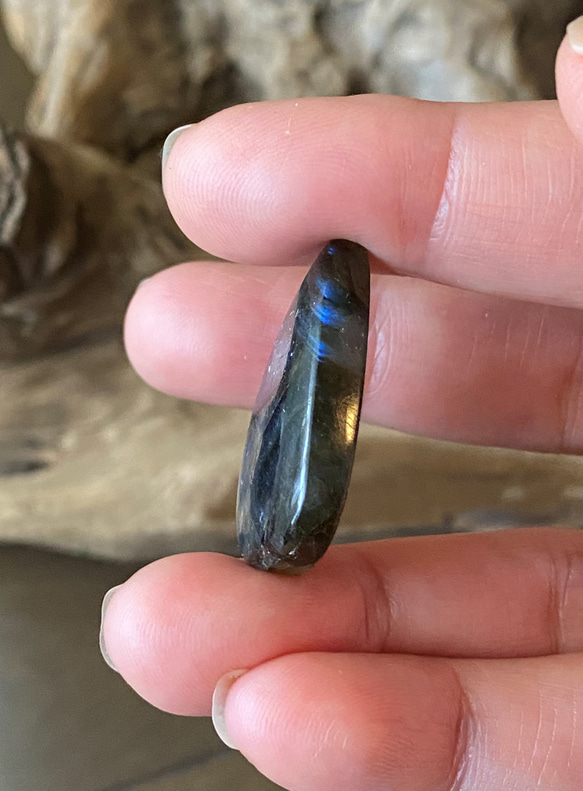 Topクォリティ ブルーフラッシュ AAA  Labradorite ルース 12 天然石 6枚目の画像