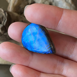 Topクォリティ ブルーフラッシュ AAA  Labradorite ルース 12 天然石 7枚目の画像