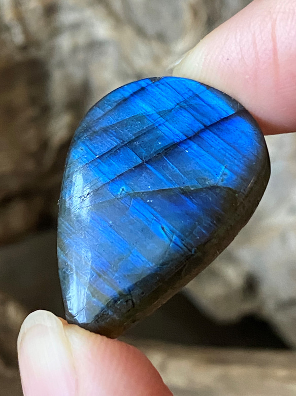 Topクォリティ ブルーフラッシュ AAA  Labradorite ルース 12 天然石 16枚目の画像