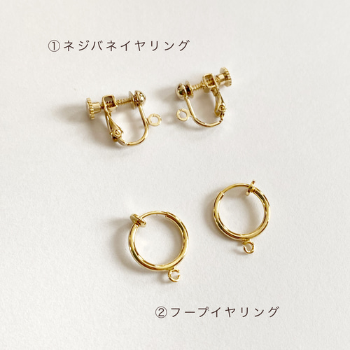チェコビーズのラウンド型エスニック風ビーズステッチピアス
