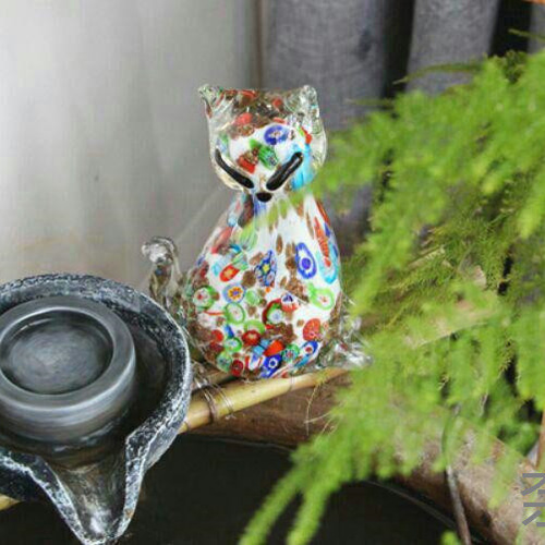 モンクレール白い陶器製の鳥の彫刻 モンクレール白い陶器製の鳥の彫刻