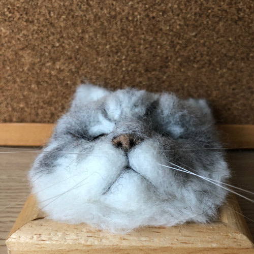羊毛フェルト猫　グレー長毛 羊毛フェルト 長毛猫ちゃん 羊毛フェルト 五枚皿屋 通販