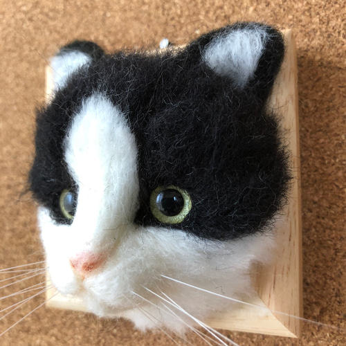 羊毛フェルト 猫 はちわれ猫さん フレーム猫 羊毛フェルト にじ 羊毛フェルト 猫 はちわれ猫さん フレーム猫 羊毛フェルト にじ
