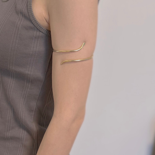 送料無料】アームカフ アームレット アームバングル 二の腕 バングル