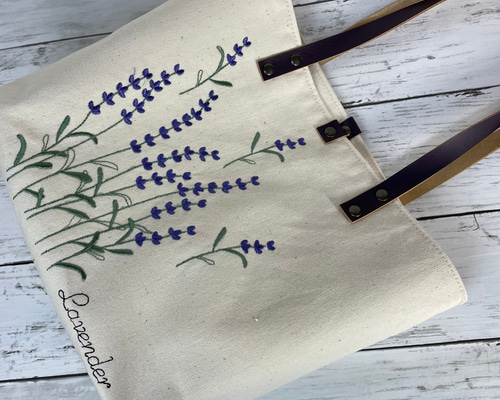 【新作！ラベンダー刺繍が華やか】LOEWE プチフォントトート 新作！ラベンダー刺繍が華やか】LOEWE プチフォントトート