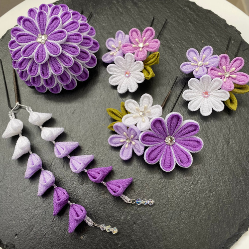 二重丸菊のさがり付き髪飾り｠つまみ細工 かんざし 藤紫 成人式 振袖