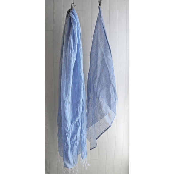 Decoオリジナル　上質リネン シングルガーゼのハンカチ/スカーフ　ブルー×亜麻色 4枚目の画像