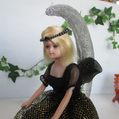 K 人形付 月の妖精人形さん 着せ替えには向きません 29cm 小物付