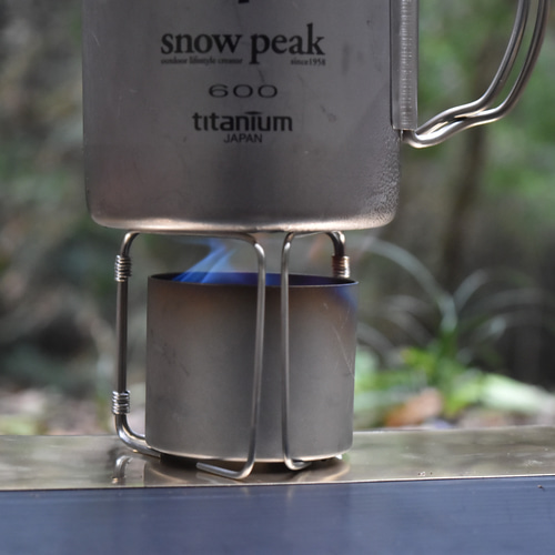 T's stove チタン五徳とTi五徳　2種類セット Amazon | KALUGII カルギイ チタン 五徳 TG-3P アルコール