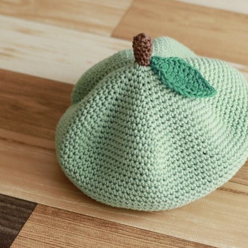 手編みのくだものベレー帽（コットン）】ベビー・キッズ・レディース