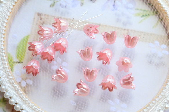 30個すずらんのプラスチックパールパーツ　ピンク 15枚目の画像
