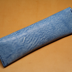 【片手で使えるペンケース】アラスカレザー ブルー EG-009 2枚目の画像