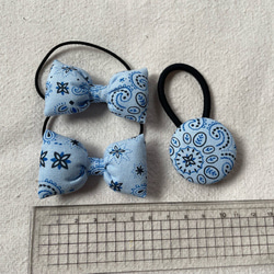 【送料無料】お揃いヘアゴム（水色/バンダナ柄）小リボン&くるみボタンセット 3枚目の画像