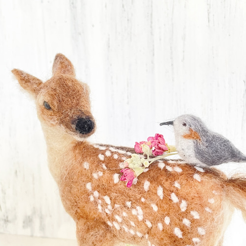 羊毛フェルト 子鹿さんとヒヨドリさん 羊毛フェルト 餡子猫 通販