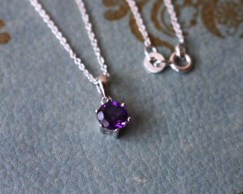 紫水晶ネックレスカット珠 アメジスト・水晶カット ネックレス ｜ 天然石通販の4976堂