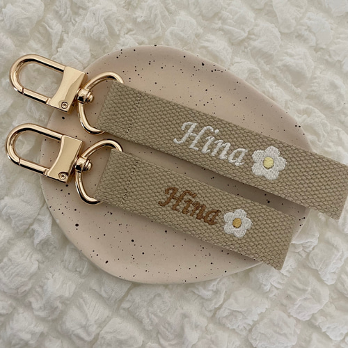 名入れ 刺繍 ネームタグ キーリング 丸形リング バッグチャーム
