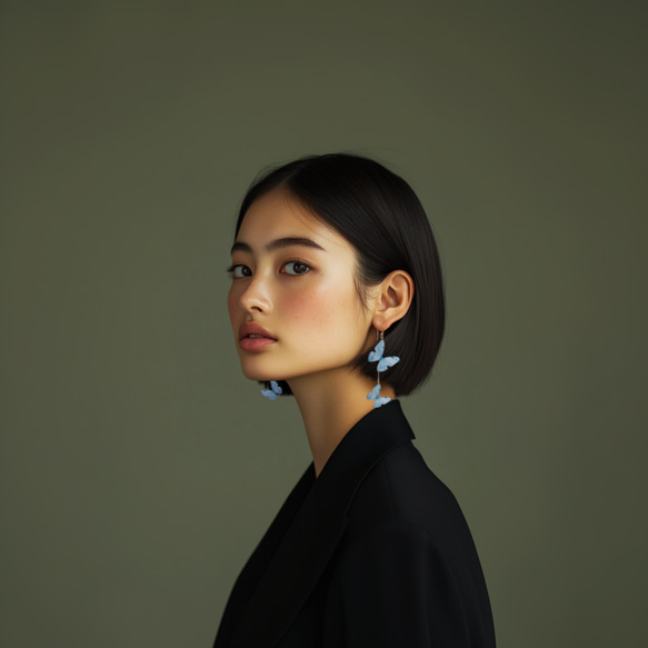 Sky Blue Butterfly Earrings, asymmetry[Pierced or Clip-on] 第1張的照片