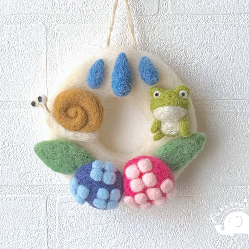 季節のフェルトリース✽専用 ハンドメイド✽11月・12月のリース✽フェルト✽専用の通販 by