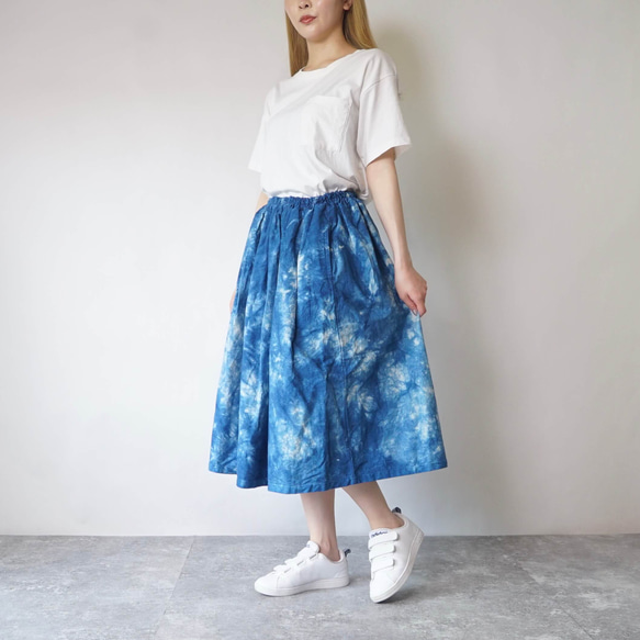 褶皺半身裙 / 藍色斑駁 / Mikawa Textile 第6張的照片