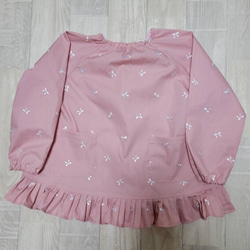 【数量限定価格】80～130size リボン刺繍 ピンク 総柄 フリル 長袖スモック 1枚目の画像