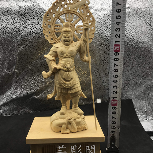 四天王（持国天） 木彫仏像 仏教工芸品 天然の木 置物 細工精彫 彫刻