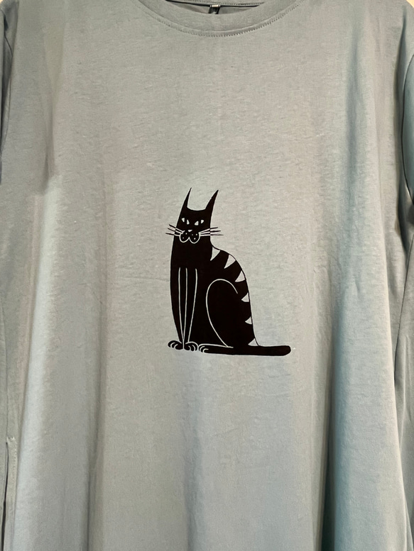 黒猫柄　レディースTシャツフレアワンピース綿100％【S～4L】 4枚目の画像