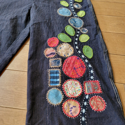 着物リメイク　古布　手作り　縞に花のアップリケ　パンツ 4枚目の画像