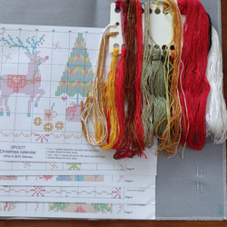 【送料無料】★クリスマスカレンダー／ライトグレー14CT★クロスステッチ刺繍キット 3枚目の画像