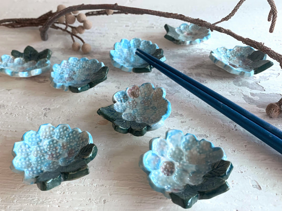 繡球花的祝福筷子架-藍_陶器筷架 第4張的照片