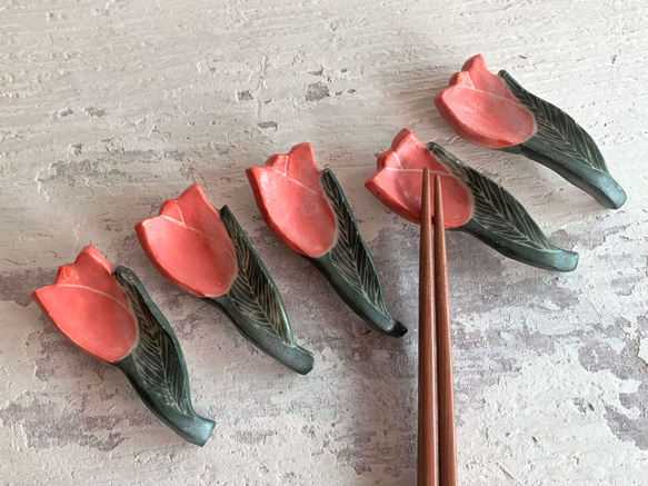鬱金香筷子架-桔紅_陶器筷架 第4張的照片