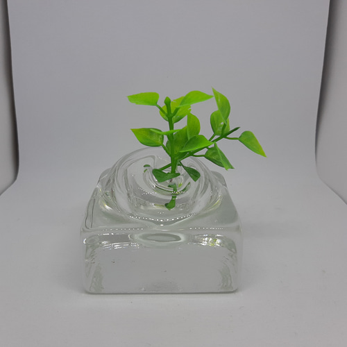 花瓶　　一輪挿し　　手作り　一品制作品 SALIU】RYO-凌- 手作り 一輪挿し/花器/花瓶/伝統工芸士/玉光陶苑/常滑 工芸品