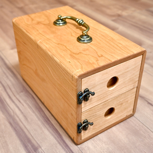 値下げ中‼️木箱オイルセット おまけも有り 1点限定！ ブラックチェリーのアロマオイル専用キャリーボックス