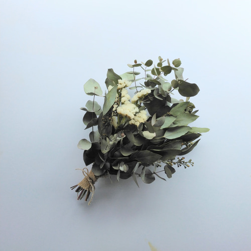 ドライフラワー       ココフラワーとユーカリのくすみスワッグ 1_745eef6dc960db2ca24777000958