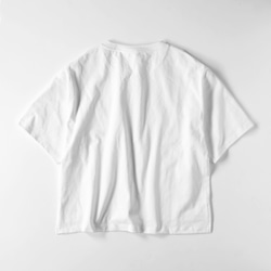 【受注制作】ビッグシルエットTシャツ《花冠の白猫》 4枚目の画像