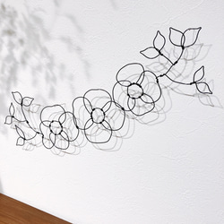 ふんわりお花の壁飾り　ワイヤーアート　ワイヤークラフト 2枚目の画像