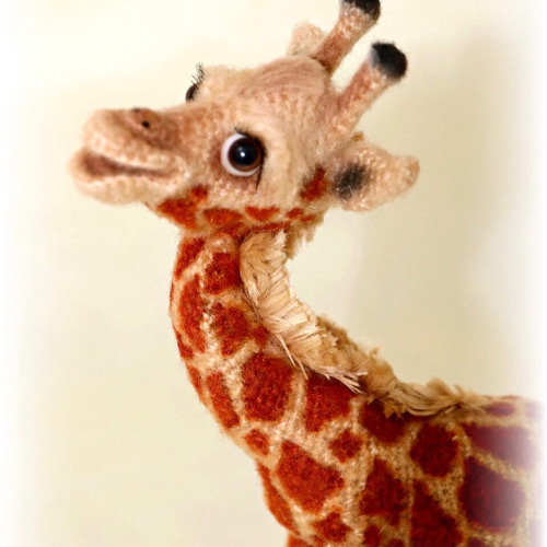 ◎108.キリンのあみぐるみ…インテリア キリンのあみぐるみ